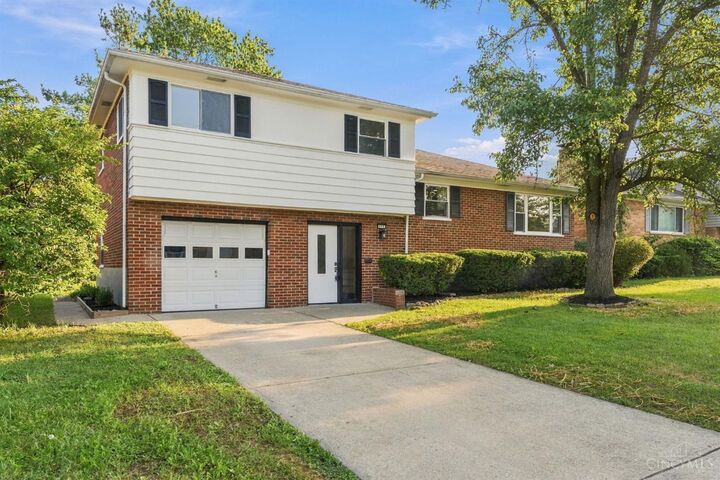 Property Photo:  708 Danvers Drive  OH 45240 