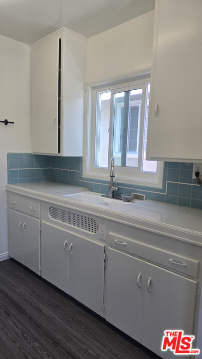 Property Photo:  1409 S 12th, Unit A  CA 90019 