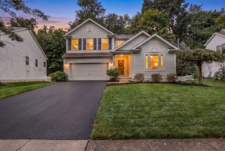 Property Photo:  4427 Wooded Nook Drive  OH 43054 