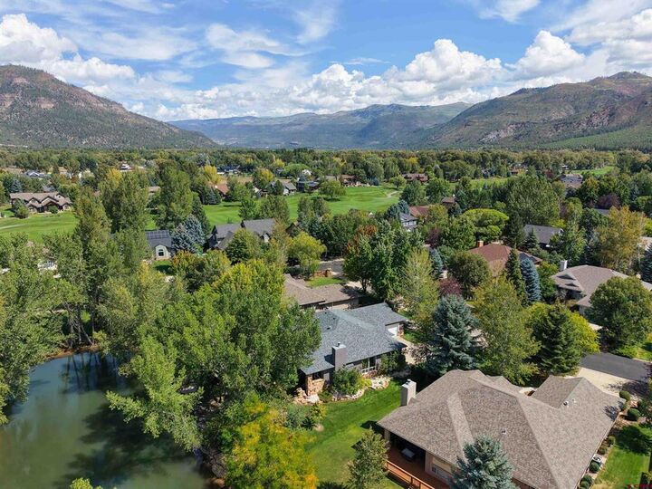 Property Photo: 26 Inverness Place CO 81301