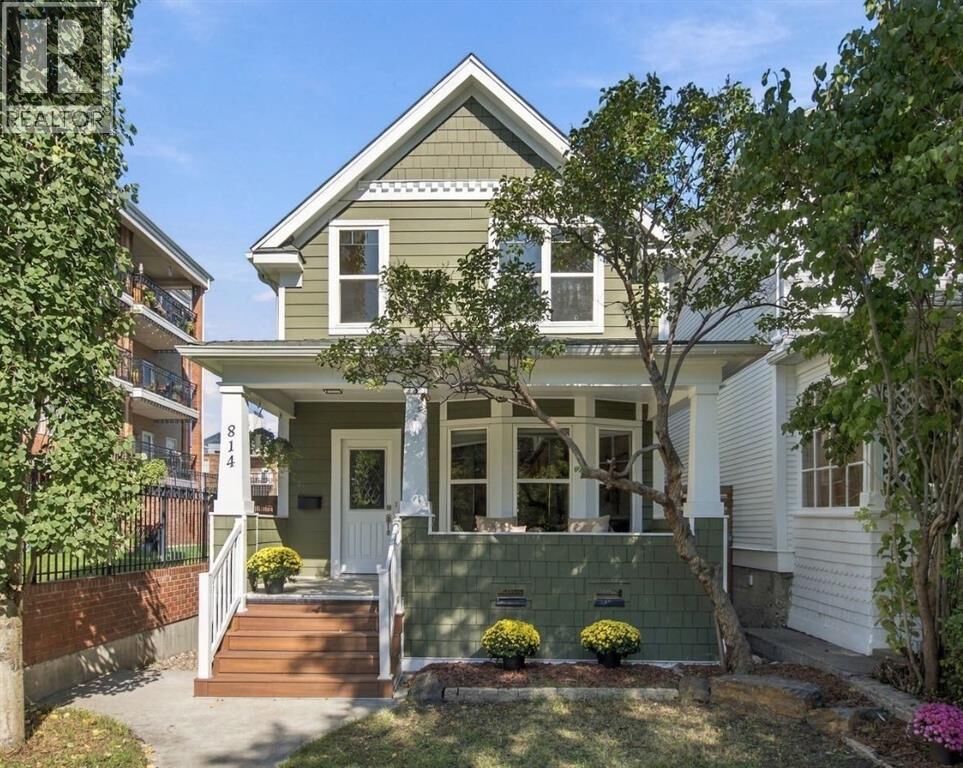 Property Photo:  814 19 Avenue Southwest  AB T2T 0H5 