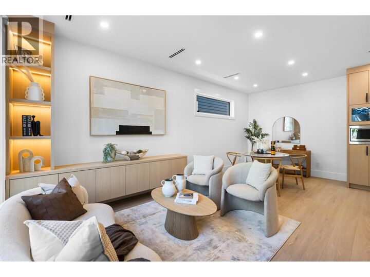 Property Photo: 6831 Salisbury Avenue 2 BC V5E 2Z4