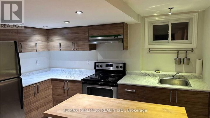 Property Photo: 59 Newton Drive Bsmt ON M2M 2M8