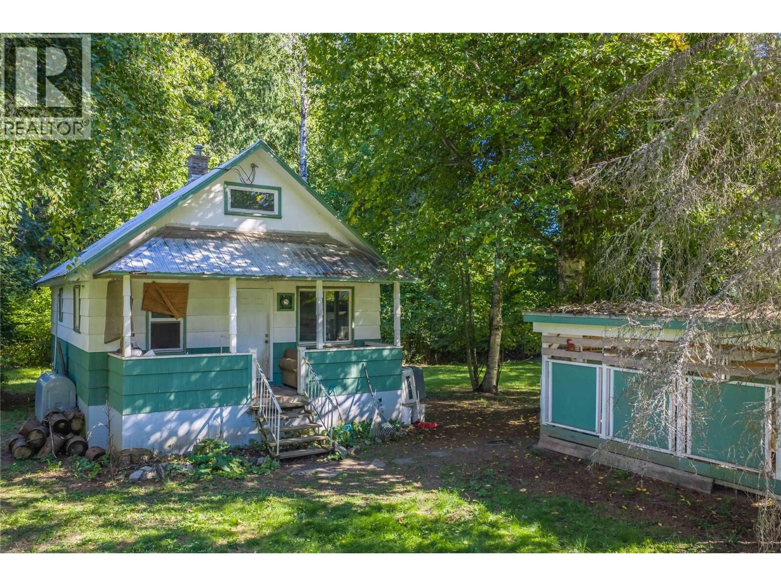 Property Photo:  3642 Catherwood Road  BC V0E 2S0 