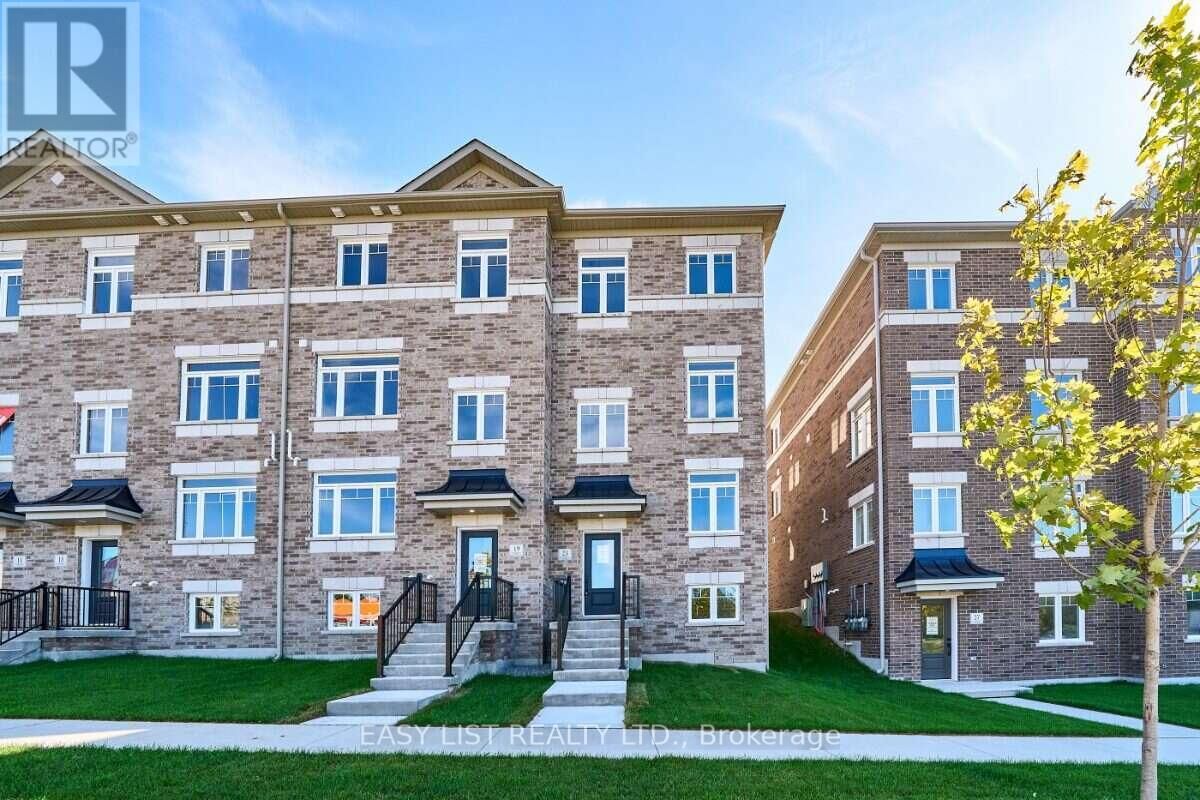 Property Photo:  23 Addyman Crescent  ON L1B 0X4 