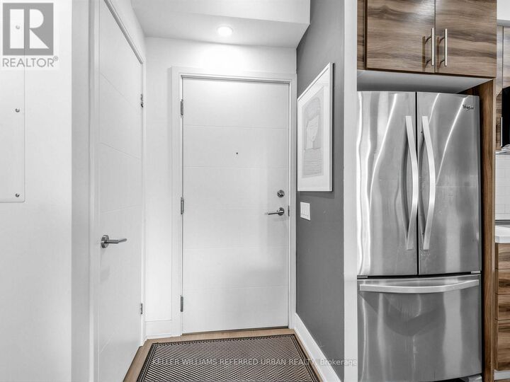 Property Photo: 525 Adelaide Street West 919 ON M5V 0N7