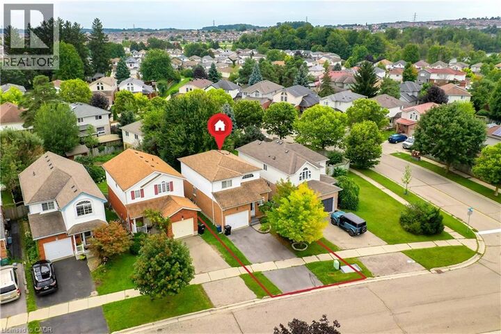 Property Photo:  237 Grey Fox Drive  ON N2E 3N7 