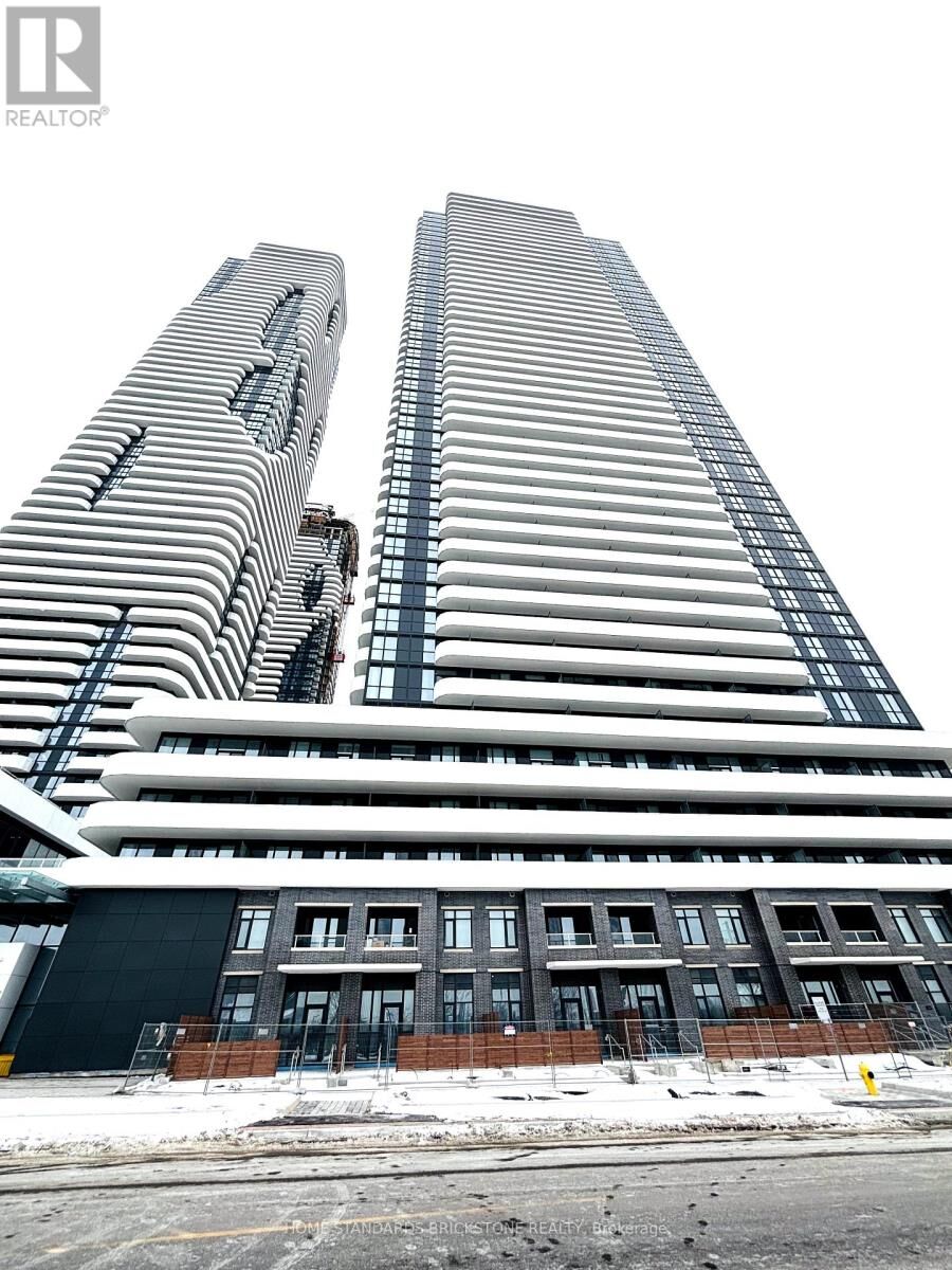 Property Photo:  195 Commerce Street 1506  ON L4K 0P9 