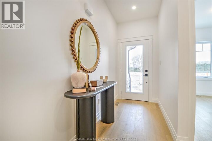 Property Photo:  31 Mulberry Court  ON N9V 1N3 