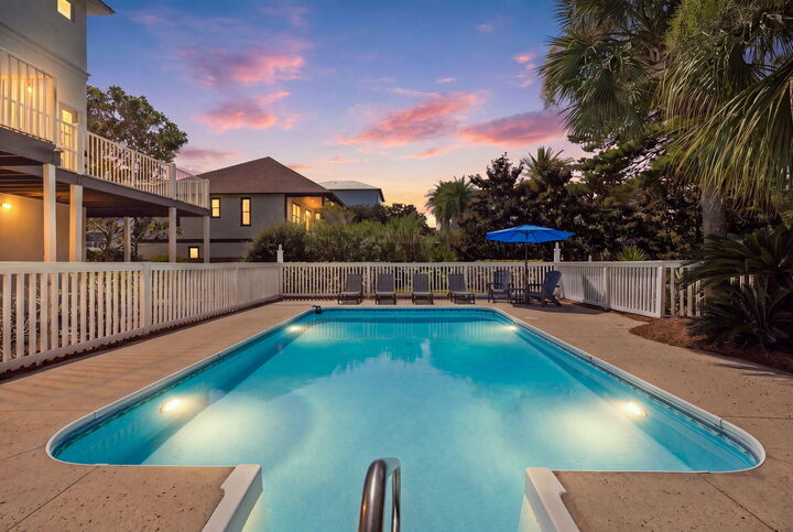 Property Photo: 108 Woodward Drive FL 32459