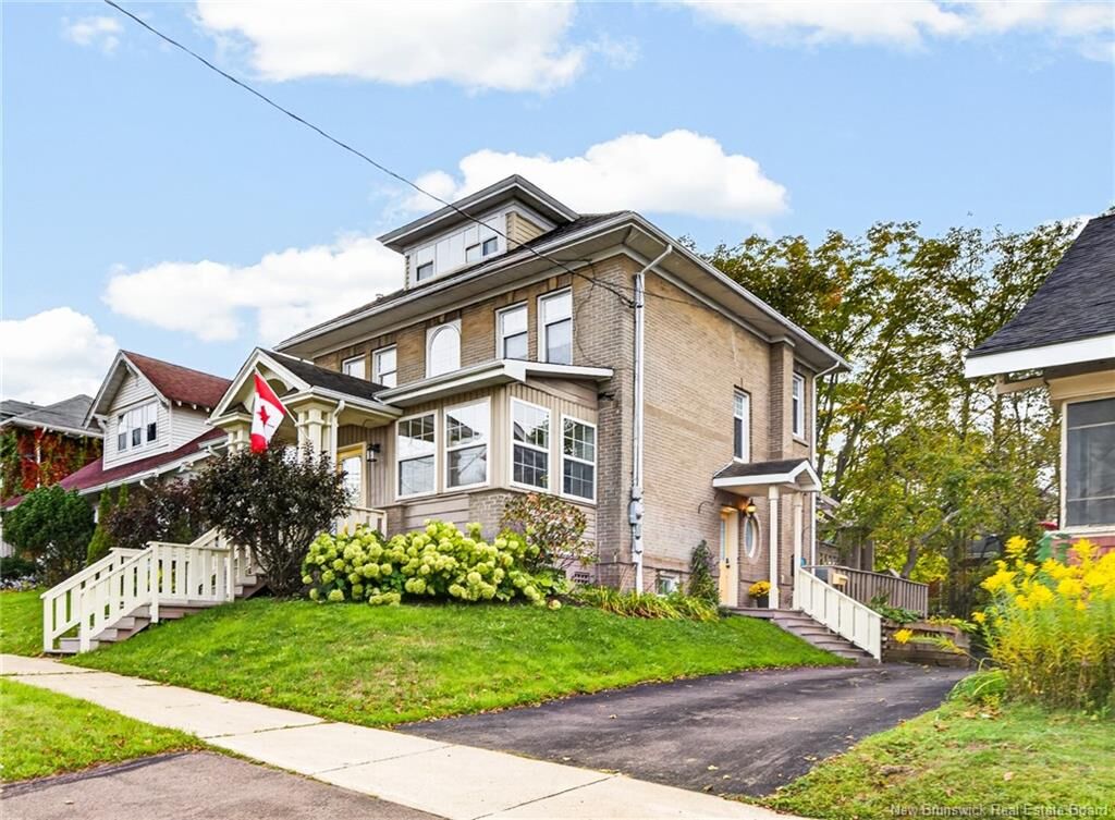 Property Photo:  262 Highfield  NB E1C 5R2 