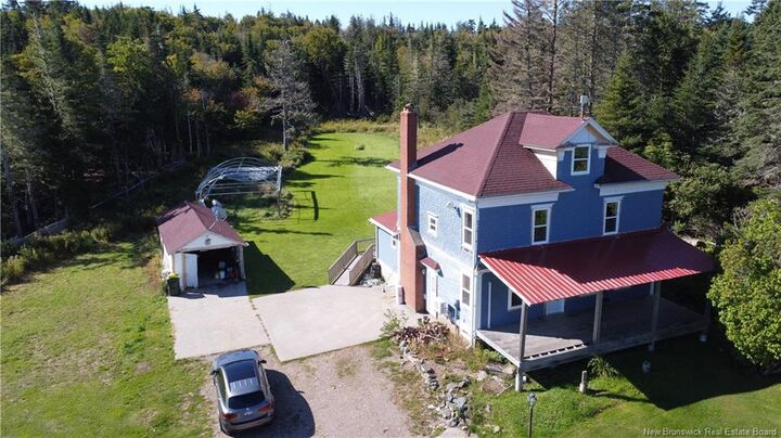 Property Photo:  30 Dipper Harbour Road  NB E5J 1X2 