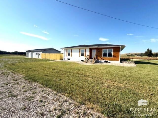 Property Photo: 7846 Lyon Creek Road KS 66441