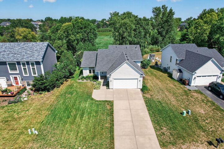 Property Photo:  282 Cherry Hill Trail  MN 55340 