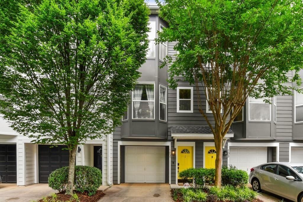 Property Photo:  951 Glenwood Avenue SE 102  GA 30316 