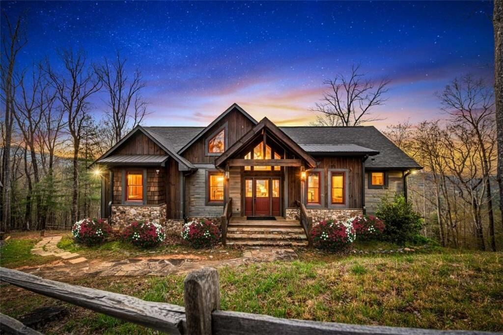 Property Photo: 370 High Ridge Road GA 30541