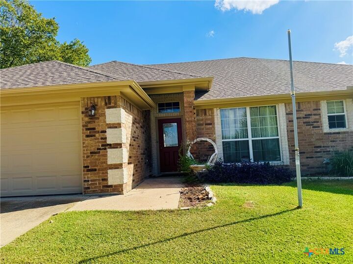 Property Photo: 3404 Greenlawn TX 76528
