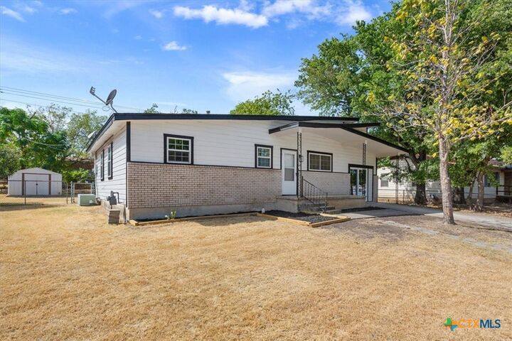 Property Photo:  2311 Terrace Drive  TX 76522 