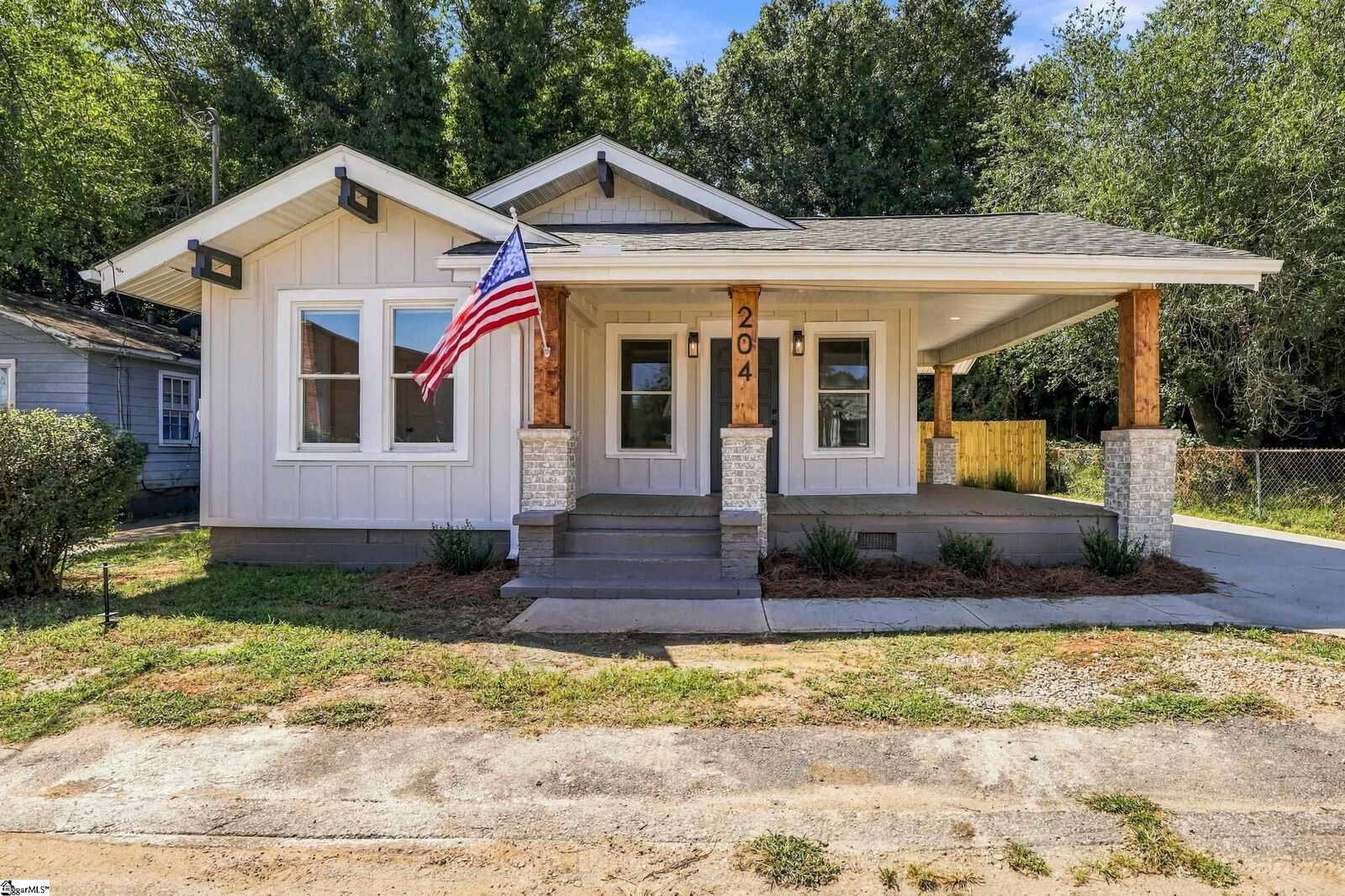 Property Photo: 204 Stafford Street SC 29605