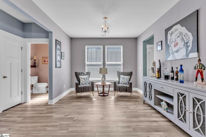 Property Photo: 405 Fenwick Drive SC 29388