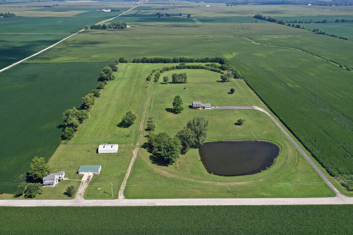 Property Photo: 1010 W Amsler Road IN 47978