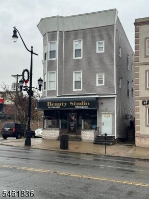 Property Photo:  40 Washington Ave 2B  NJ 07109 