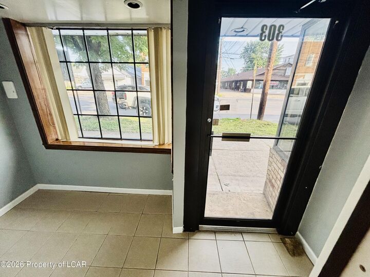 Property Photo: 303 Wyoming Avenue PA 18644