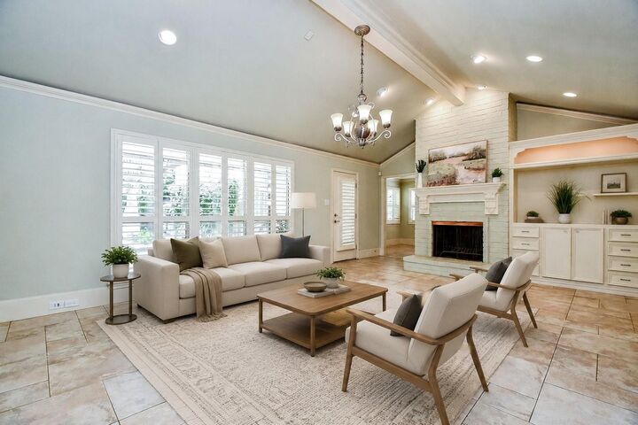 Property Photo:  2911 Fontana Drive  TX 77043 