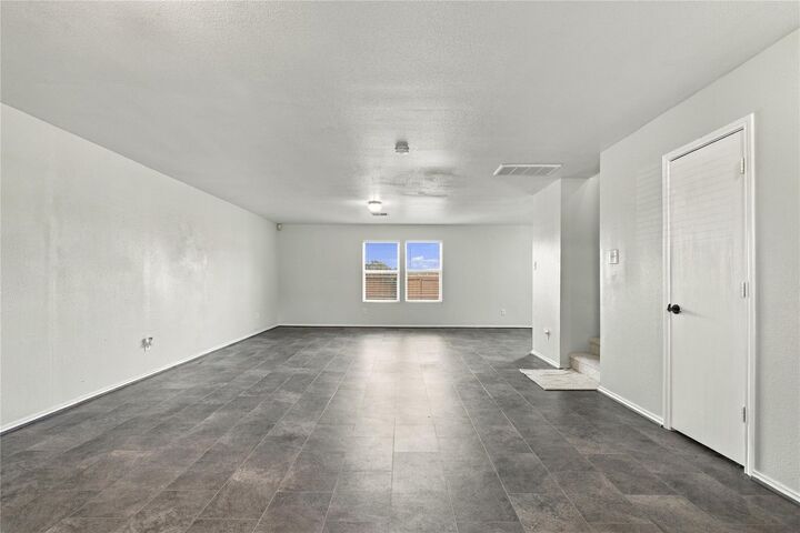 Property Photo: 5110 Oakbriar Lane TX 77469