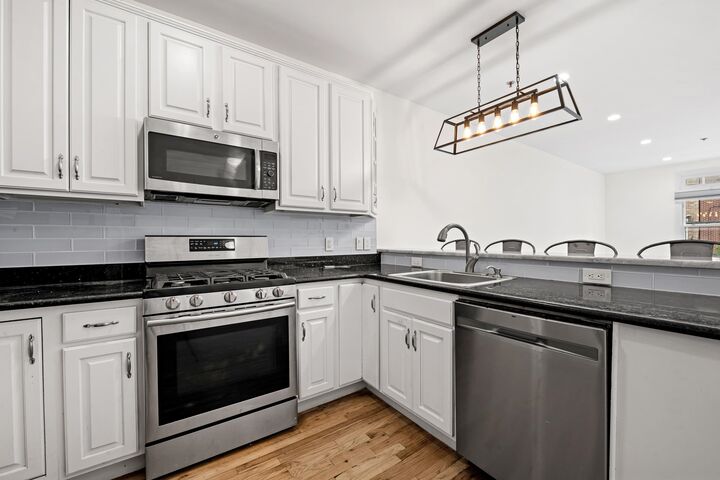 Property Photo:  81 Monroe St 2  NJ 07030 