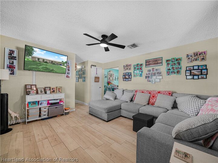 Property Photo:  120 Rosemary Avenue  FL 33875 