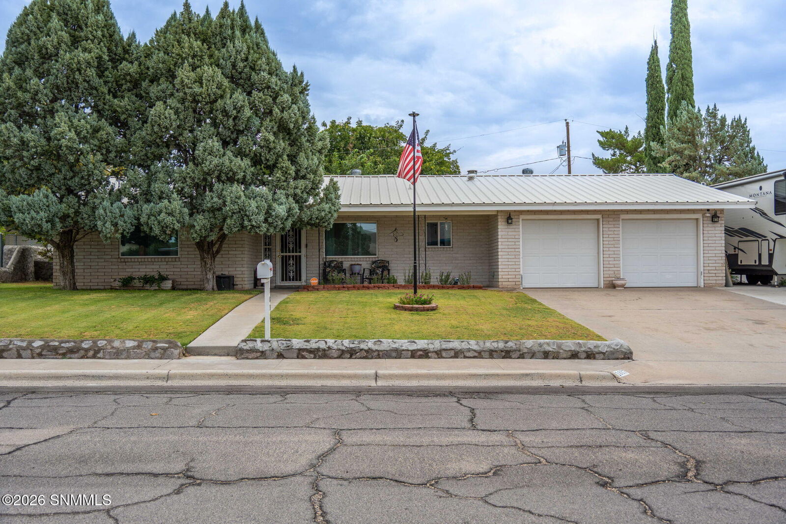 Property Photo:  1837 Fairway Circle  NM 88011 