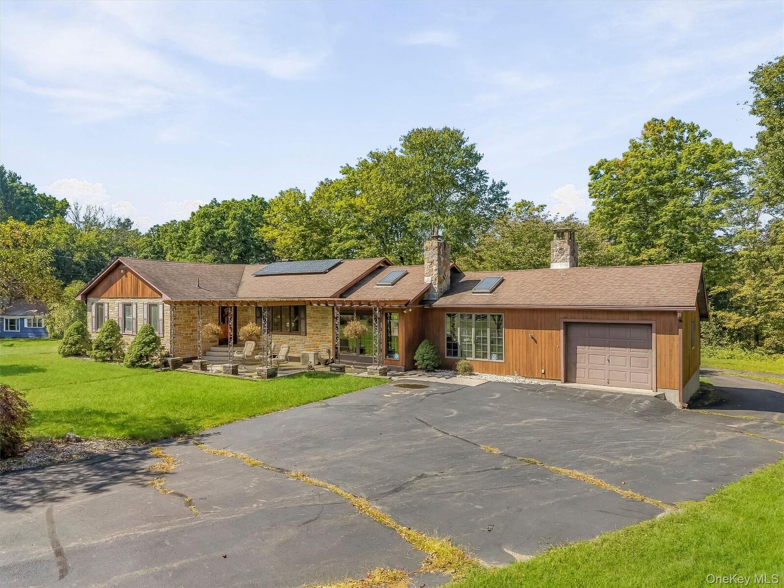 Property Photo:  379 Neversink Drive  NY 12771 