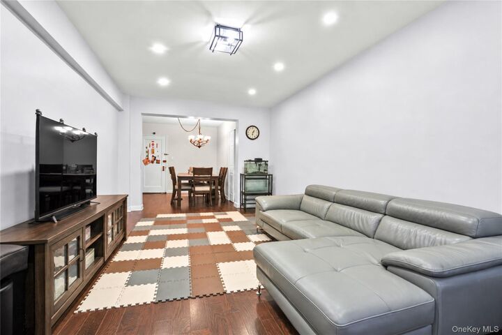 Property Photo:  26-25 Union Street 1C  NY 11354 