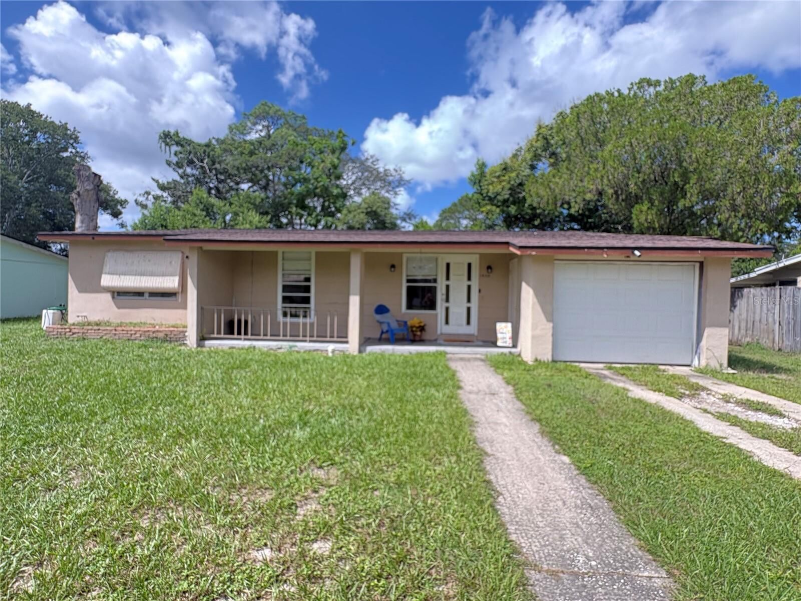 Property Photo:  1430 Stillwater Avenue  FL 32725 