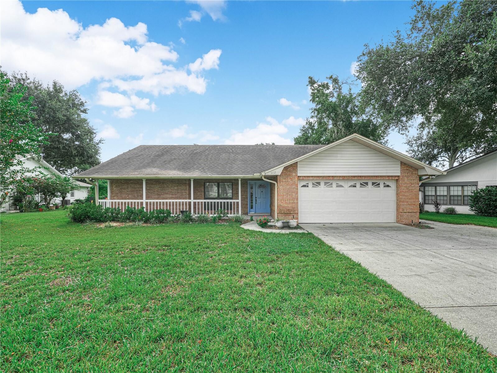 Property Photo:  5657 Bloomfield Boulevard  FL 33810 