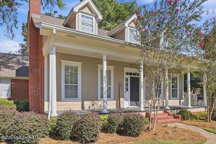 Property Photo: 911 Tetbury Place MS 39047