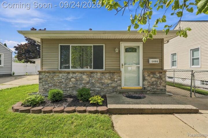 Property Photo:  3404 15th Street  MI 48192 6100 