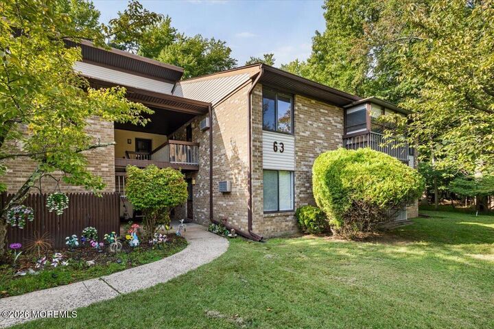Property Photo:  63 Overlook Way  NJ 07726 