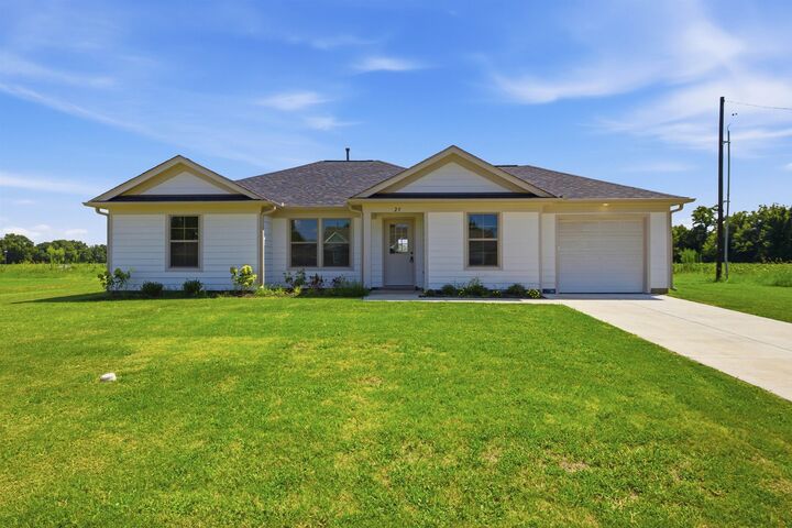 Property Photo: 20 Watson Drive Ext TN 38036