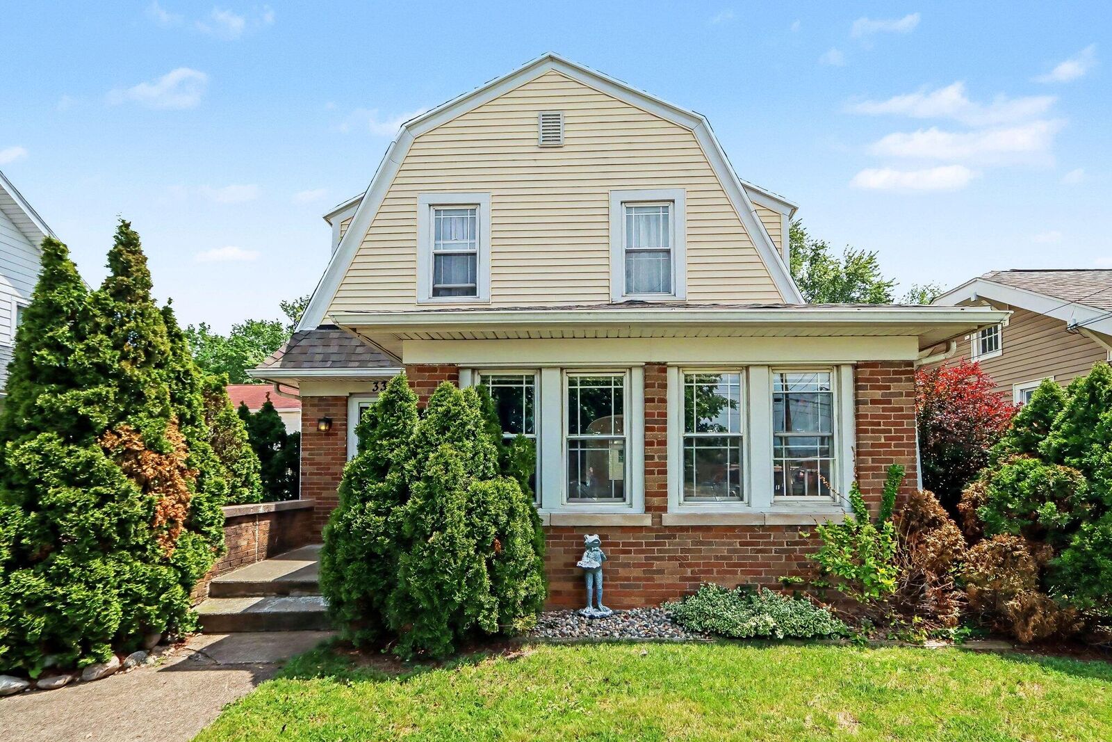Property Photo:  330 N Riverview Drive  MI 49004 