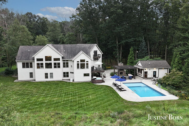 Property Photo:  16789 Ransom Street  MI 49424 