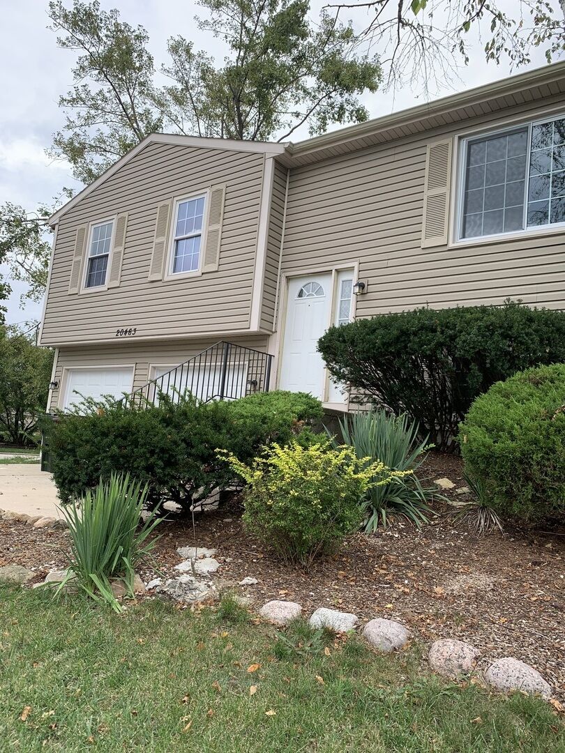 Property Photo: 20463 S Graceland Lane IL 60423