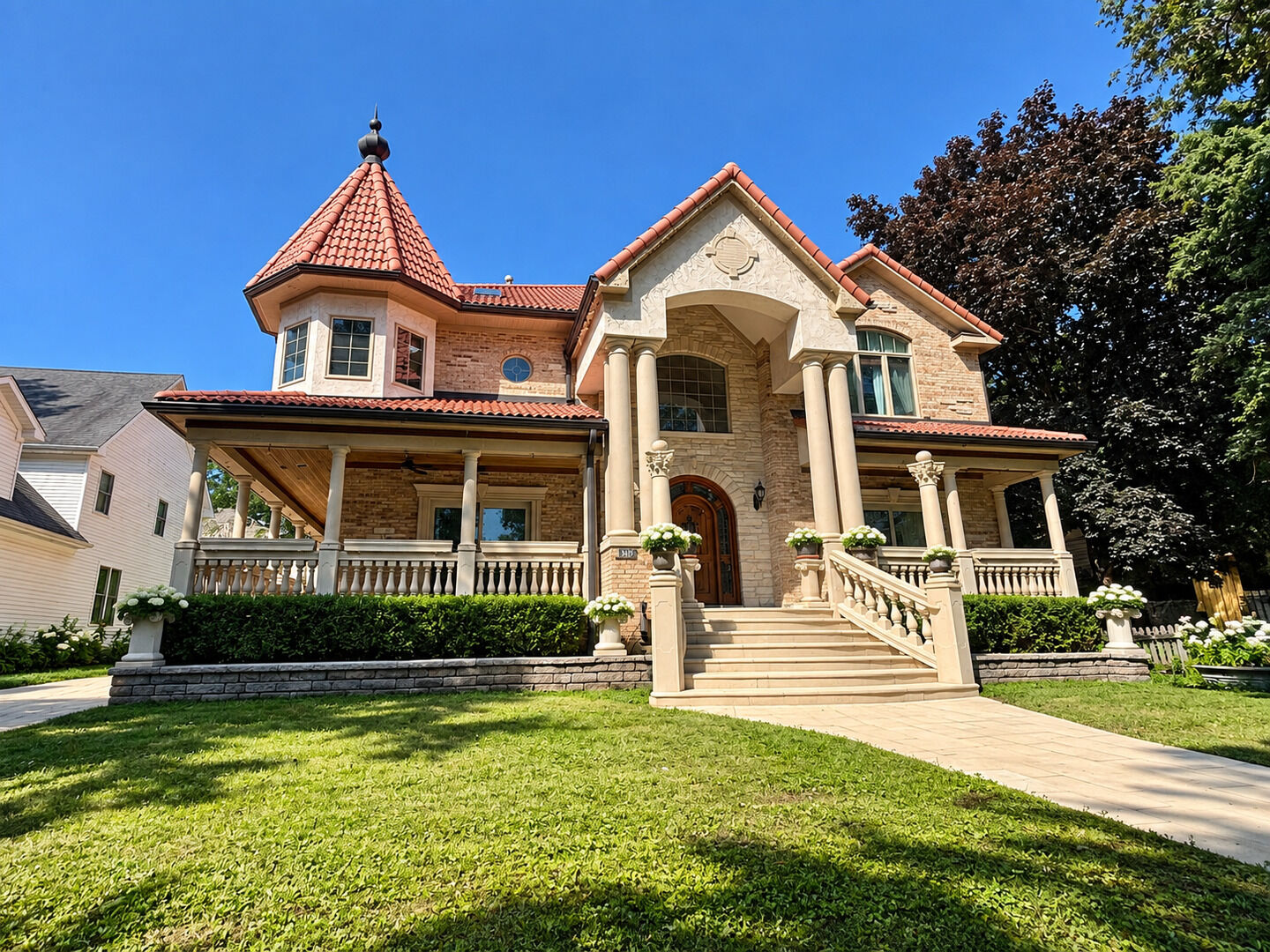 Property Photo: 936 Hammerschmidt Avenue IL 60148