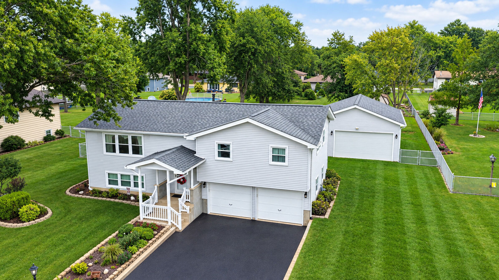 Property Photo:  2814 Hawkshead Drive  IL 60451 