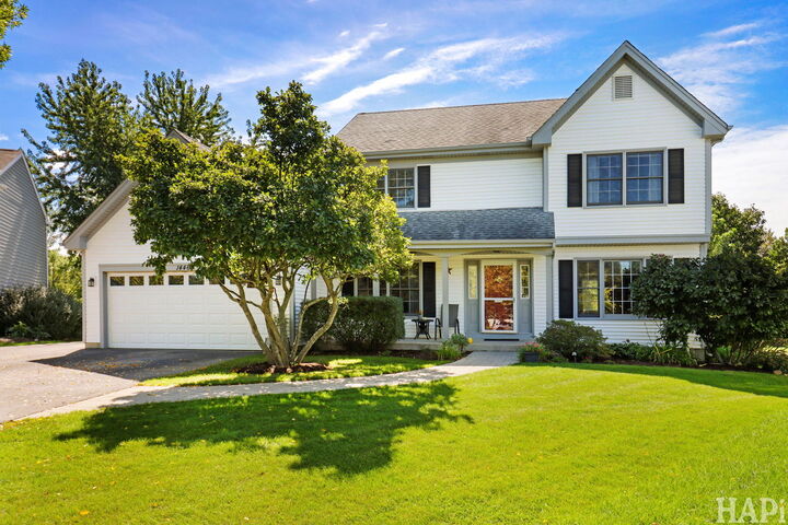 Property Photo: 1446 Kingsbury Court IL 60031