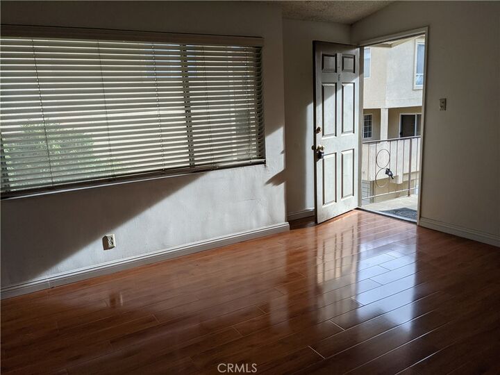 Property Photo:  208 N Catalina  CA 90277 