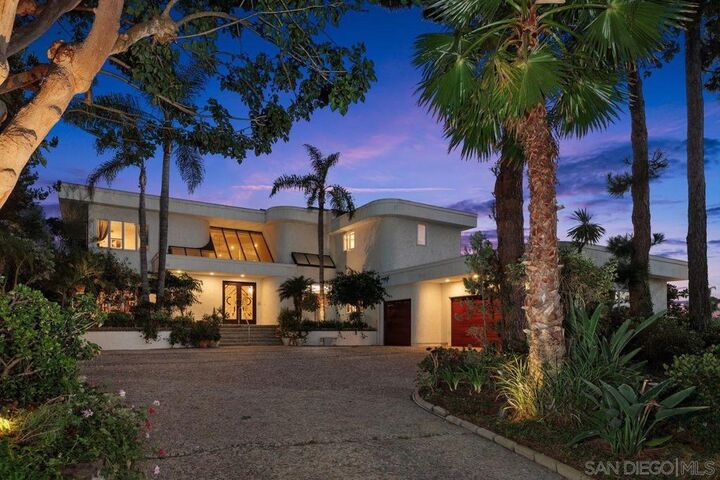 Property Photo: 4433 Vista De La Tierra CA 92014