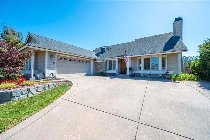 Property Photo: 634 Hartnell CA 93455