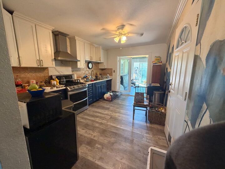 Property Photo:  1542 38th Avenue  CA 95822 
